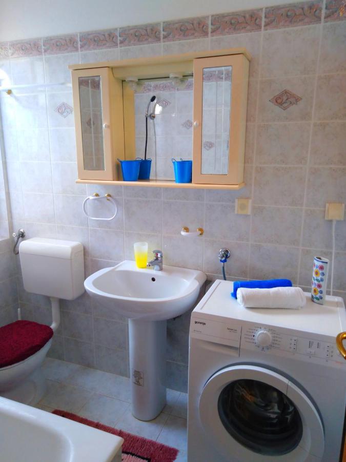 קמפור Apartments Vesna מראה חיצוני תמונה