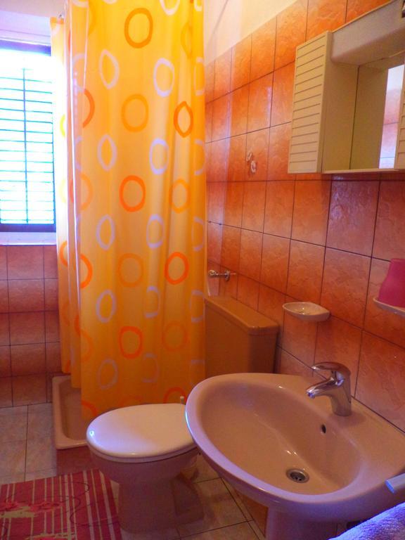 קמפור Apartments Vesna מראה חיצוני תמונה
