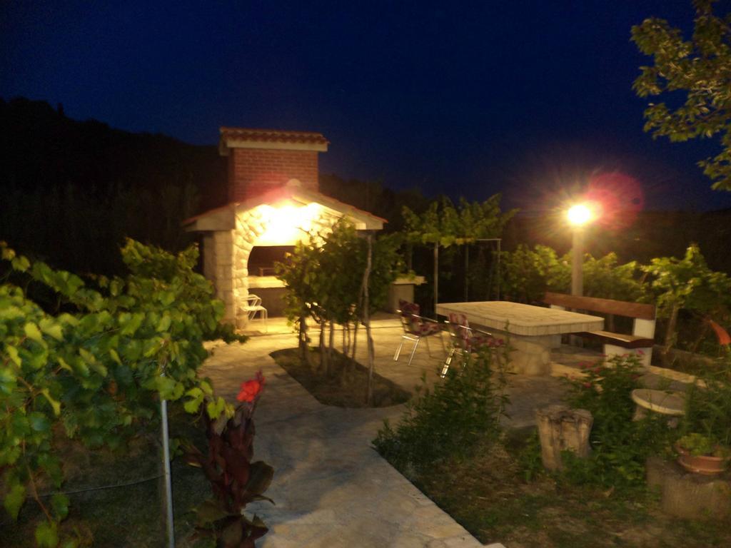 קמפור Apartments Vesna מראה חיצוני תמונה