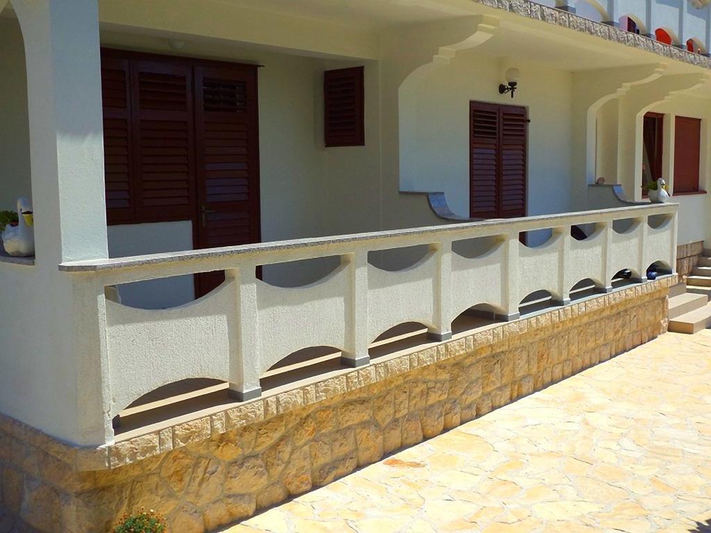 קמפור Apartments Vesna מראה חיצוני תמונה