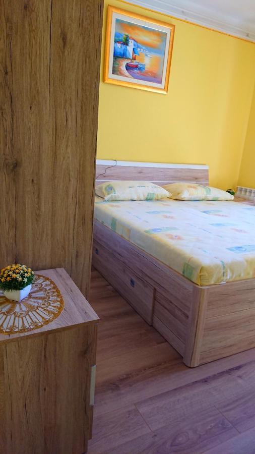 קמפור Apartments Vesna מראה חיצוני תמונה
